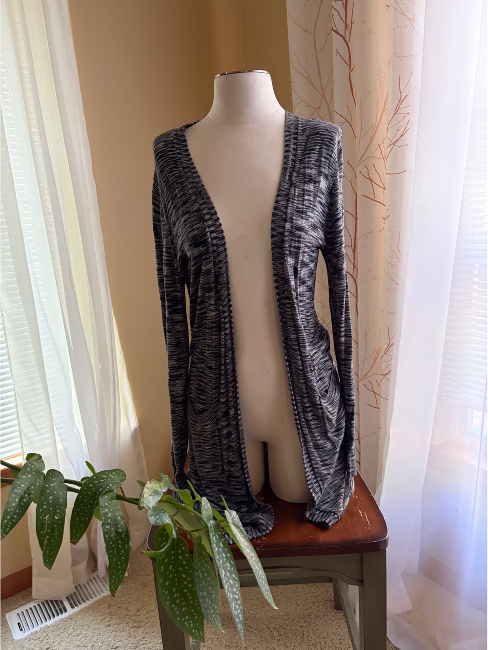 Joseph A women's long gray medium weight cardigan sweater S rayon sweater